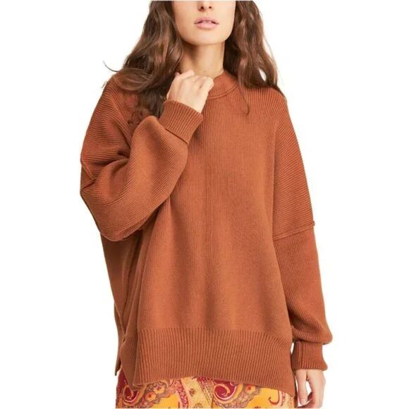 Size S Oversized Copper Orange Sweater. Good condition - no holes, wear, stains - Picture 2 of 7